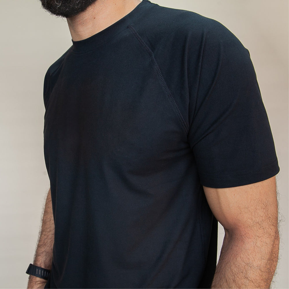 Custom gym t shirt in black featuring a comfortable fit for workout enthusiasts