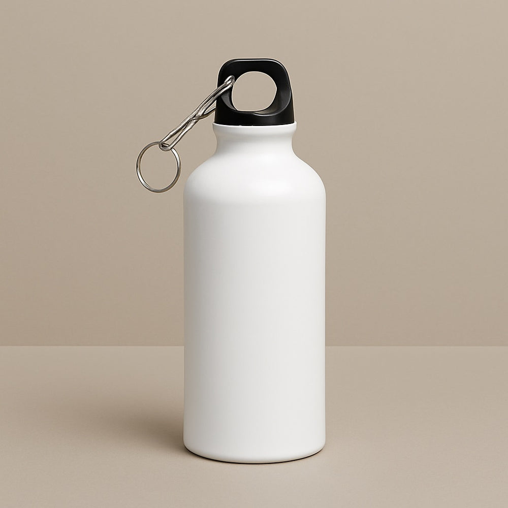 White hot and cold insulated water bottle with black cap and metal keyring loop