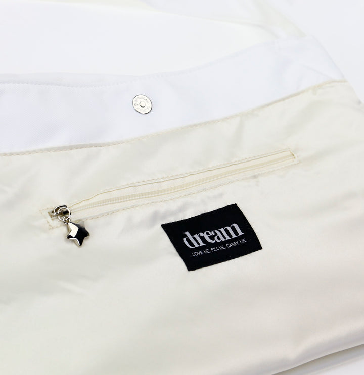 dreamwithreem custom tote zipper pocket with star charm and dream label on beige fabric